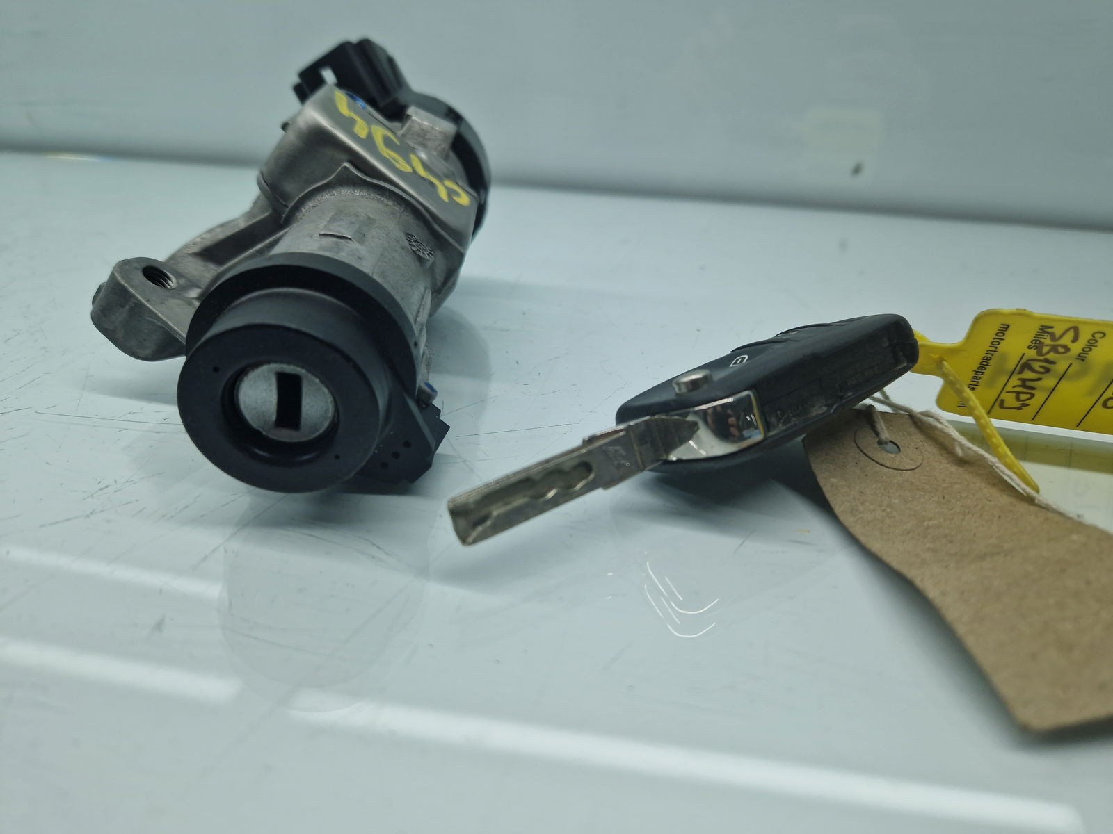 Contact cu cheie Seat Ibiza 5 (6J5) [Fabr 2008-2017] 6R0905851B 1.2 Benz CGPA 51KW / 70CP - imagine 3