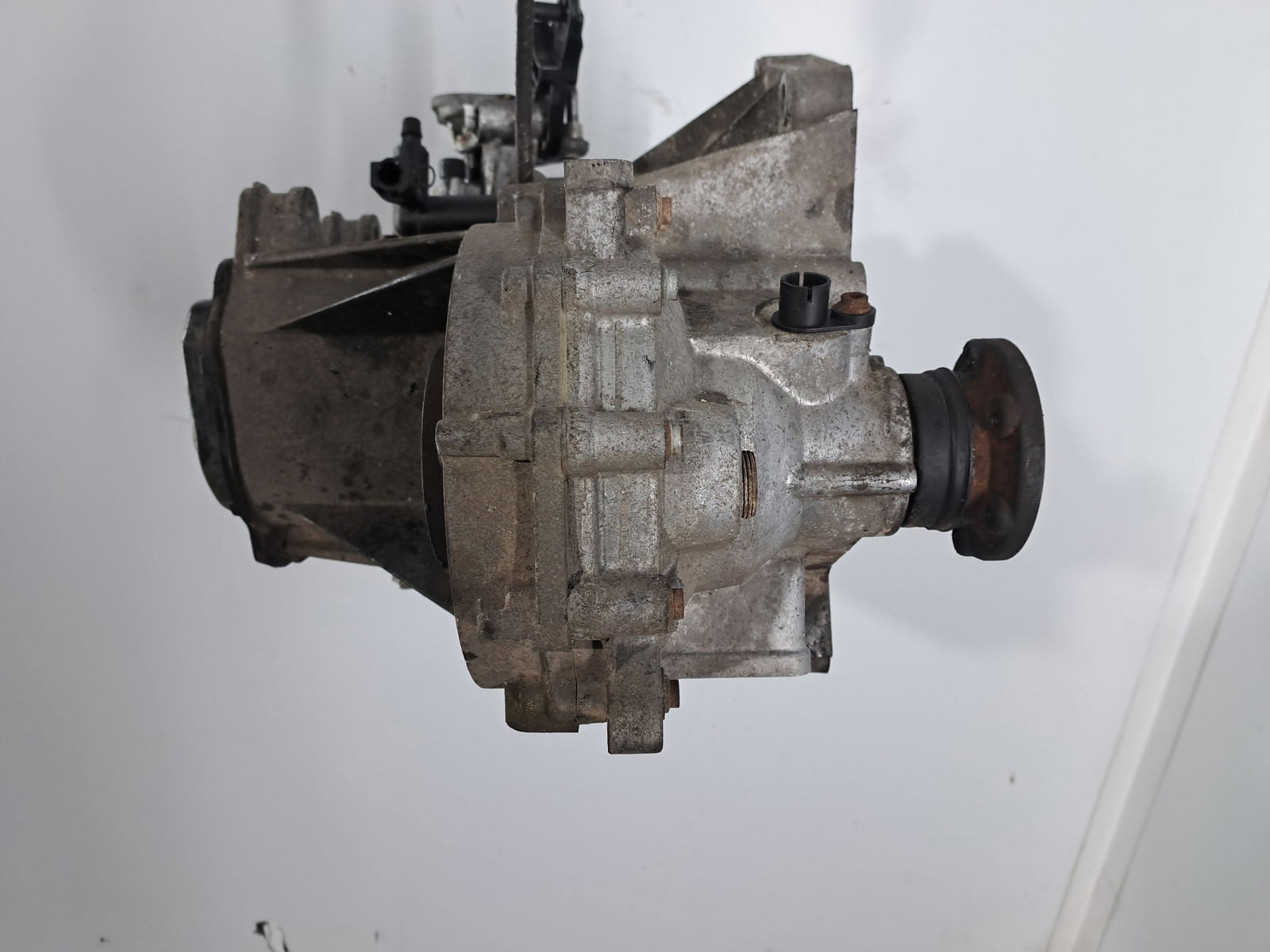 Cutie viteze manuala 5 trepte Seat Ibiza 5 (6J5) [Fabr 2008-2017]] 1.2 Benz CGPA LNR 51KW / 70CP - imagine 4