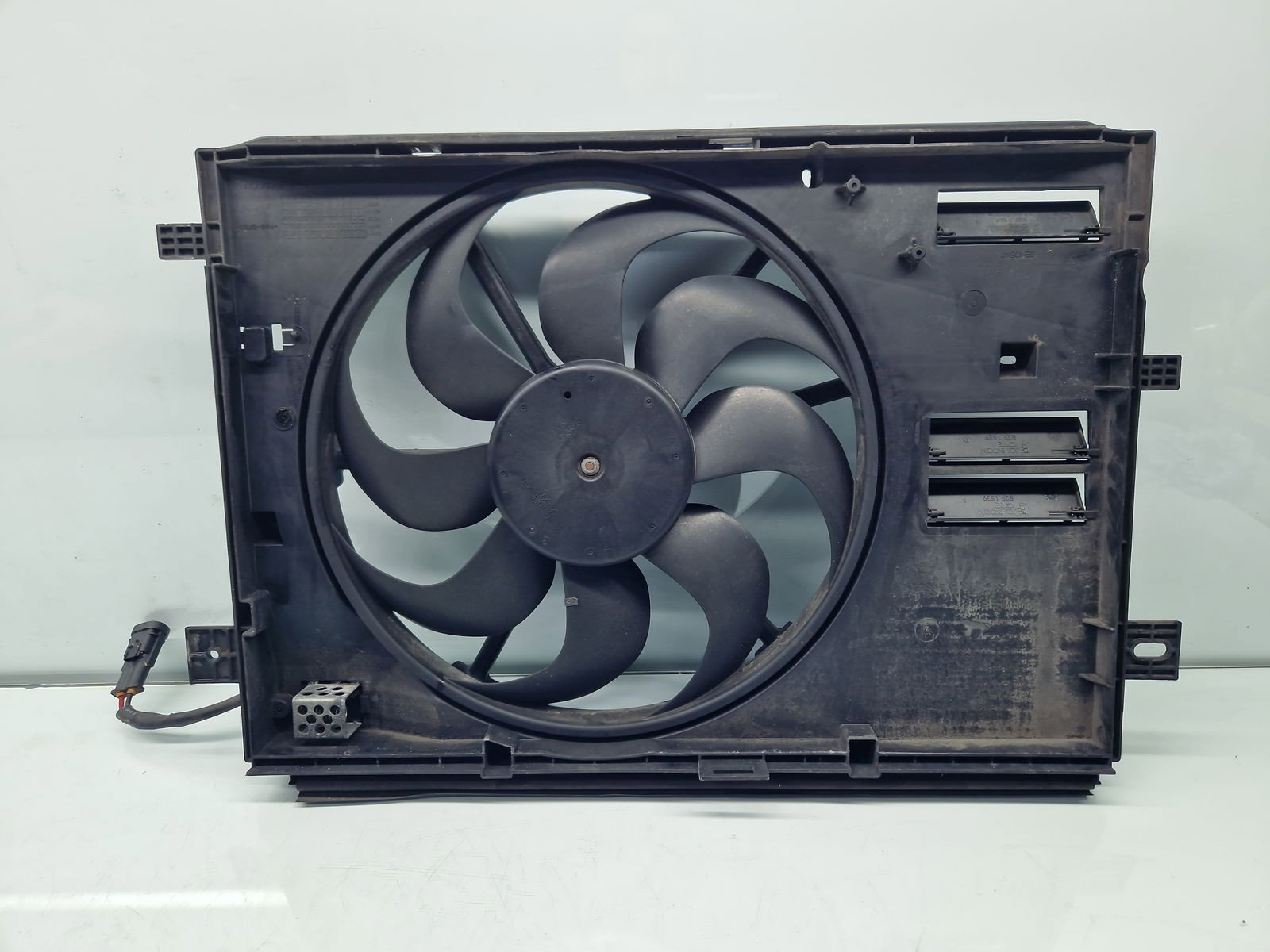 Electroventilator 8240647 1.6 HDi 9HP 68KW / 92CP