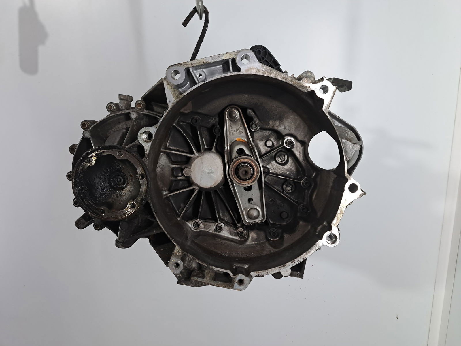 Cutie viteze manuala 6 trepte AUDI A3 (8P1) [Fabr 2003-2012] 1.4 TSI CAXA NBW 90KW / 122CP - imagine 1