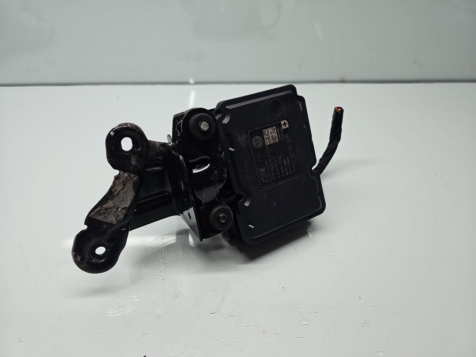 Pompa ABS Volkswagen Golf 6 (5K1) [Fabr 2009-2013] 1K0907379BM 1.4 TSI CAXA 90KW / 122CP - imagine 1