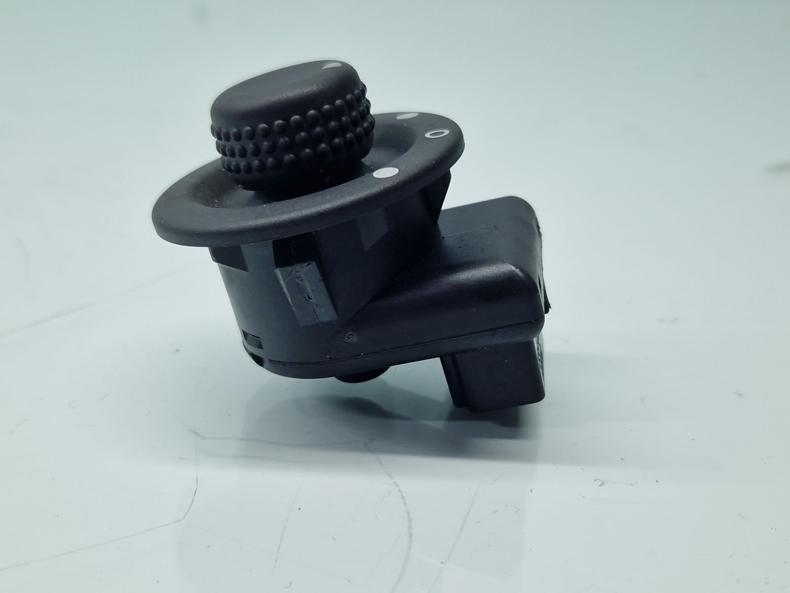 Buton reglaj oglinzi Dacia Logan II MCV BK (K52) [Fabr 2013-2022] Facelift 255704649R - imagine 4