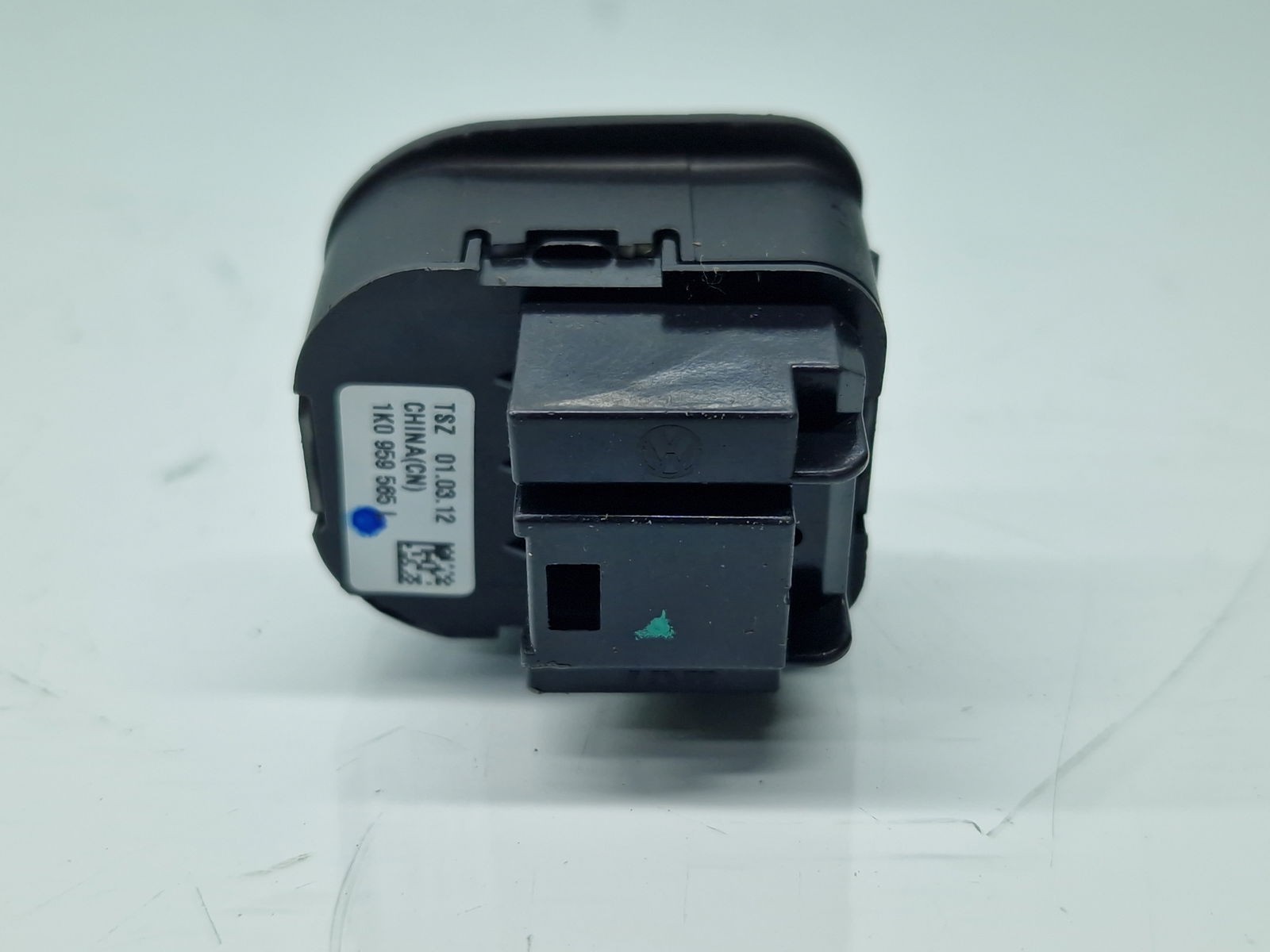 Buton reglaj oglinzi Volkswagen Passat B6 (3C2) [Fabr 2005-2010] 1K0959565L - imagine 4