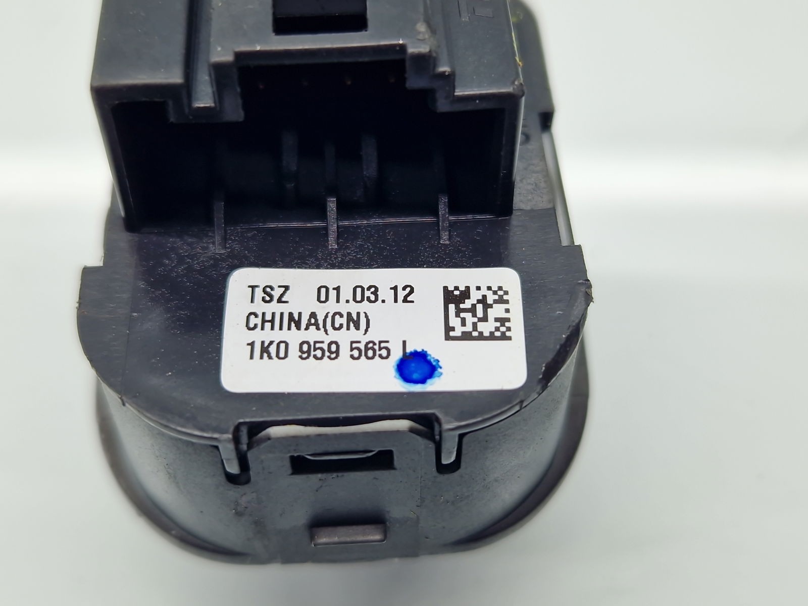 Buton reglaj oglinzi Volkswagen Passat CC (357) [Fabr 2008-2012] 1K0959565L - imagine 2