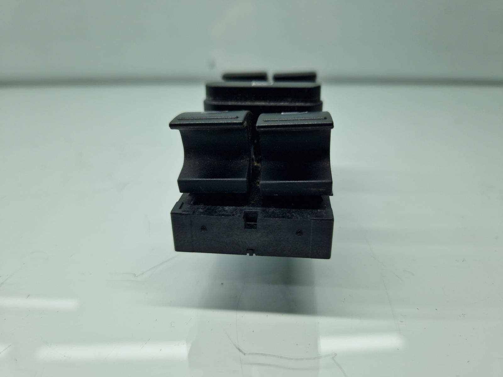 Butoane comanda geamuri sofer Volkswagen Passat B6 (3C2) [Fabr 2005-2010] 1K4959857B - imagine 5