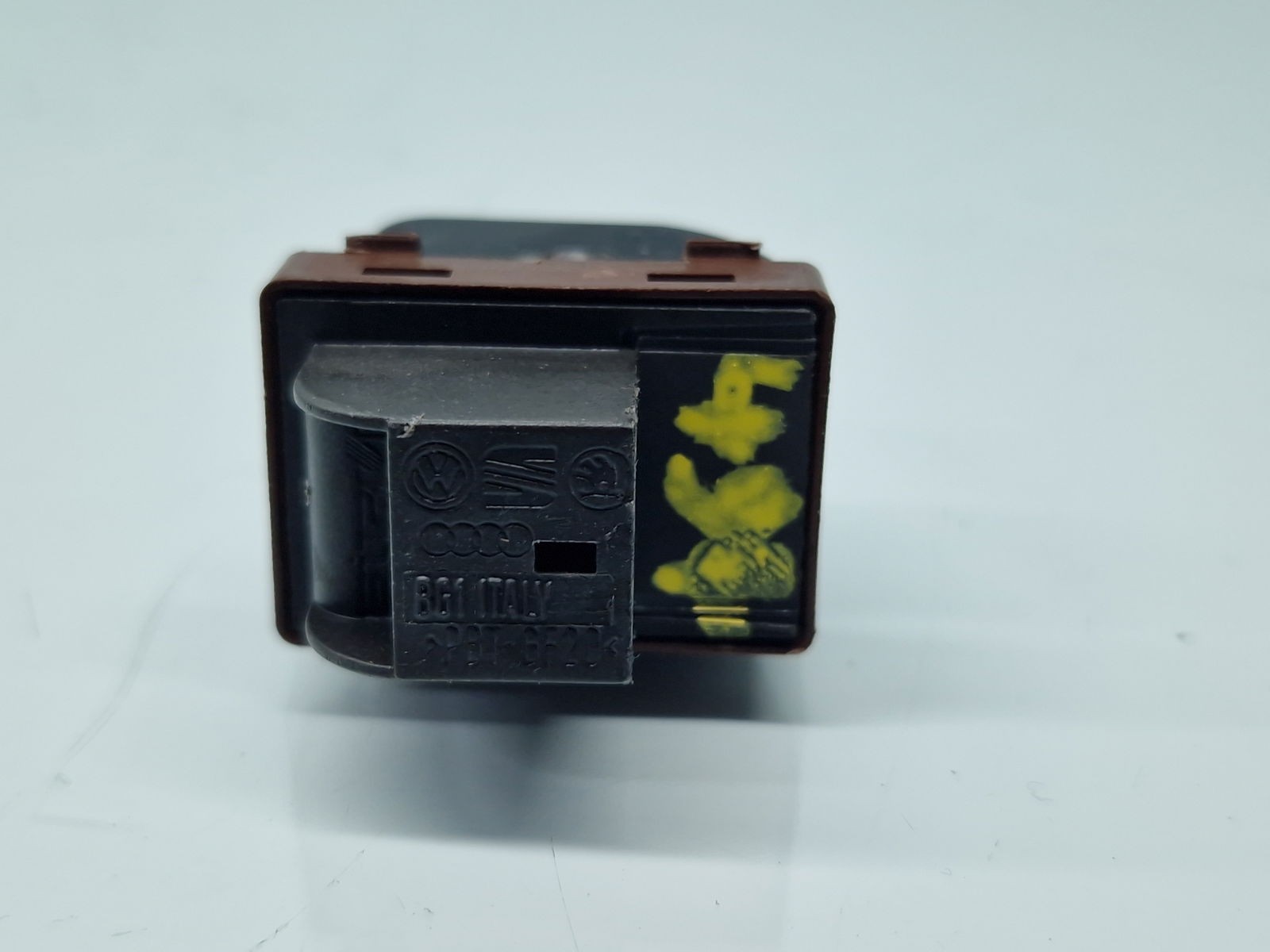 Buton deschidere portbagaj AUDI A7 (4GA) [Fabr 2011-2017] 4H0959831A - imagine 5