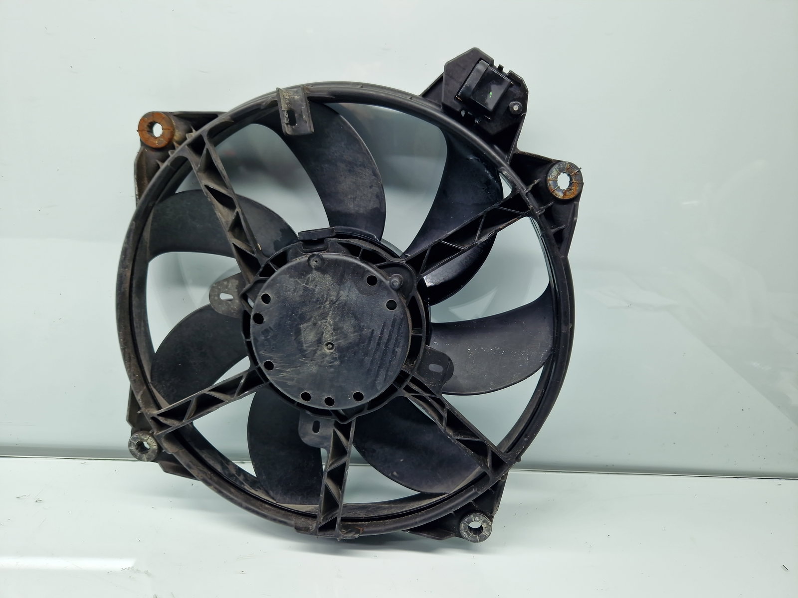 Electroventilator Renault Megane 3 Hatchback (X95) [Fabr 2008-2015] 100028205 1.6 Benz K4M848 81KW / 110CP - imagine 1