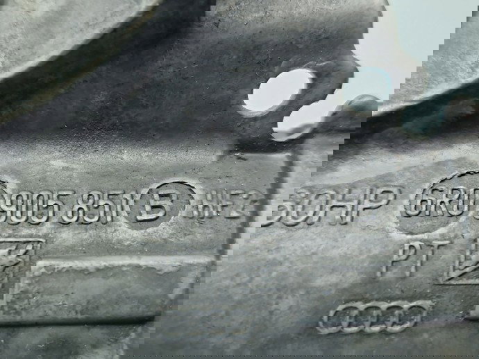  Contact cu cheie Skoda Fabia 2 (5J, 542) [Fabr 2007-2014] 6R0905851B 1.2 Benz CGPB 44KW / 60CP