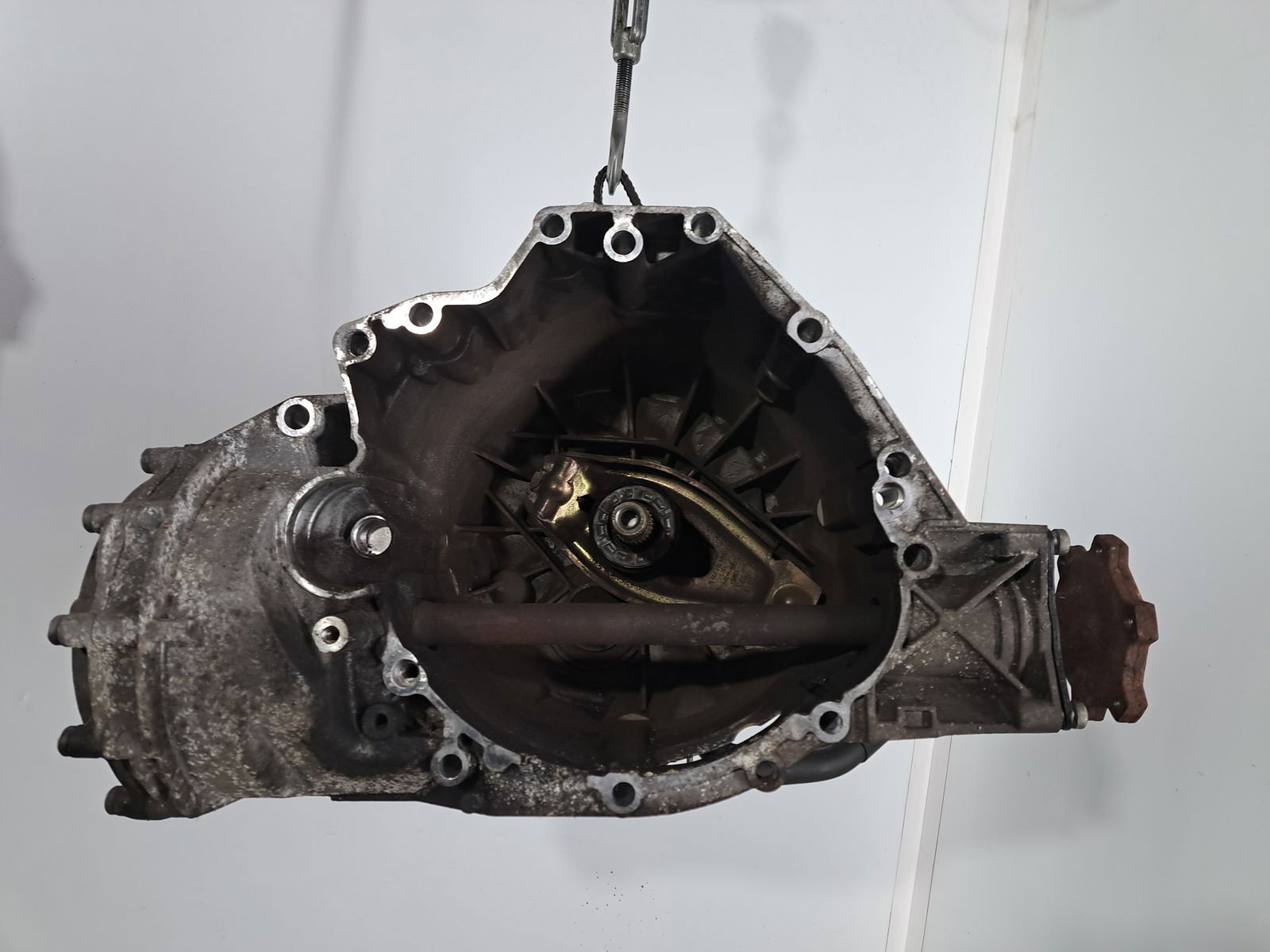 Cutie viteze manuala 6 trepte AUDI A4 (8K2) [Fabr 2008-2015] 2.0 TDI CGLC MVT 130KW / 177CP - imagine 5