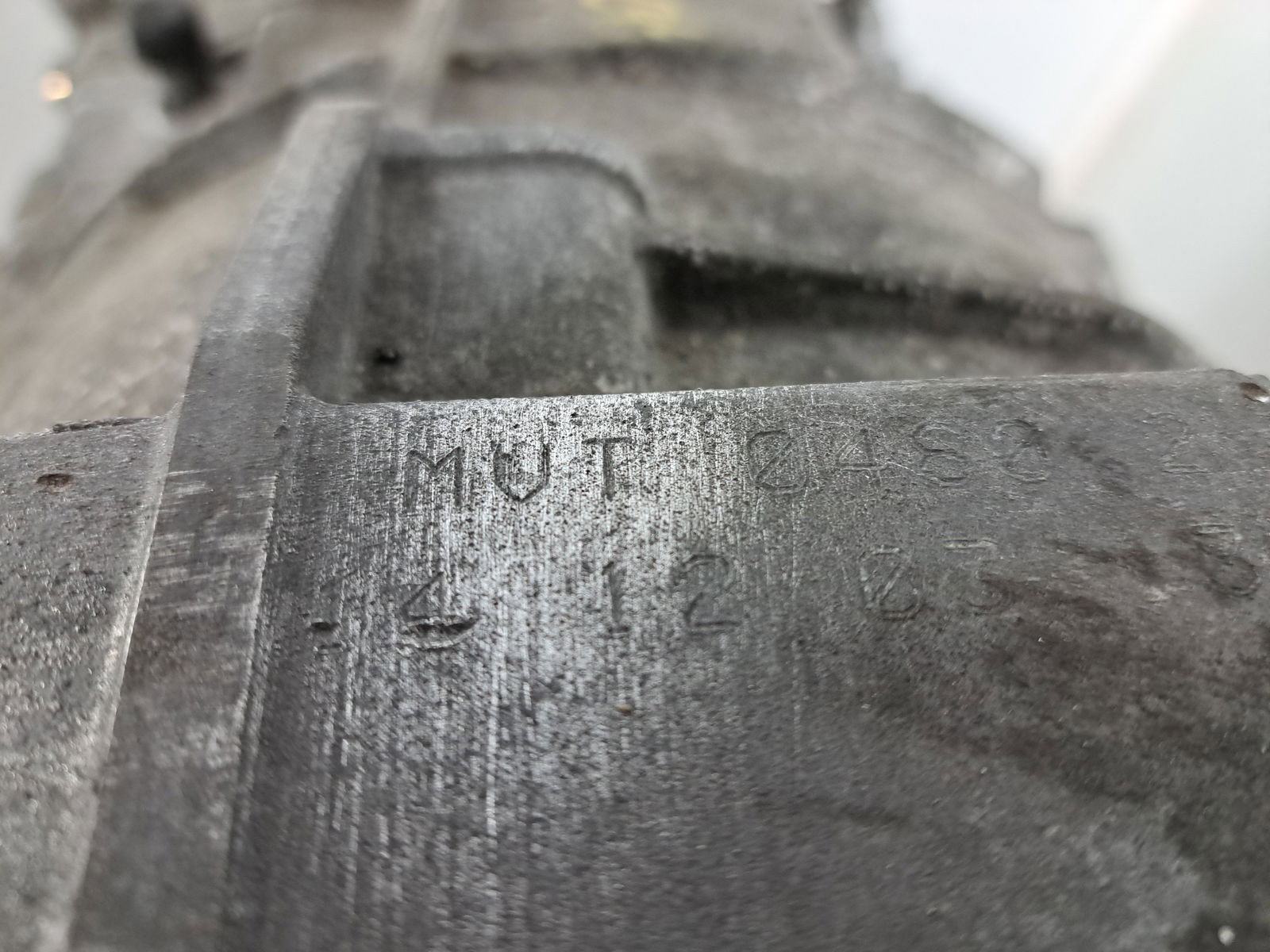 Cutie viteze manuala 6 trepte AUDI Q5 (8RB) [ Fabr 2008-2016] 2.0 TDI CGLC MVT 130KW / 177CP - imagine 2