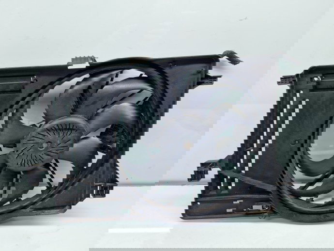 Electroventilator Ford Focus 3 Hatchback [Fabr 2011-2015] CV61-8C607-VA 1.0 Benz M1DA 92KW / 125CP