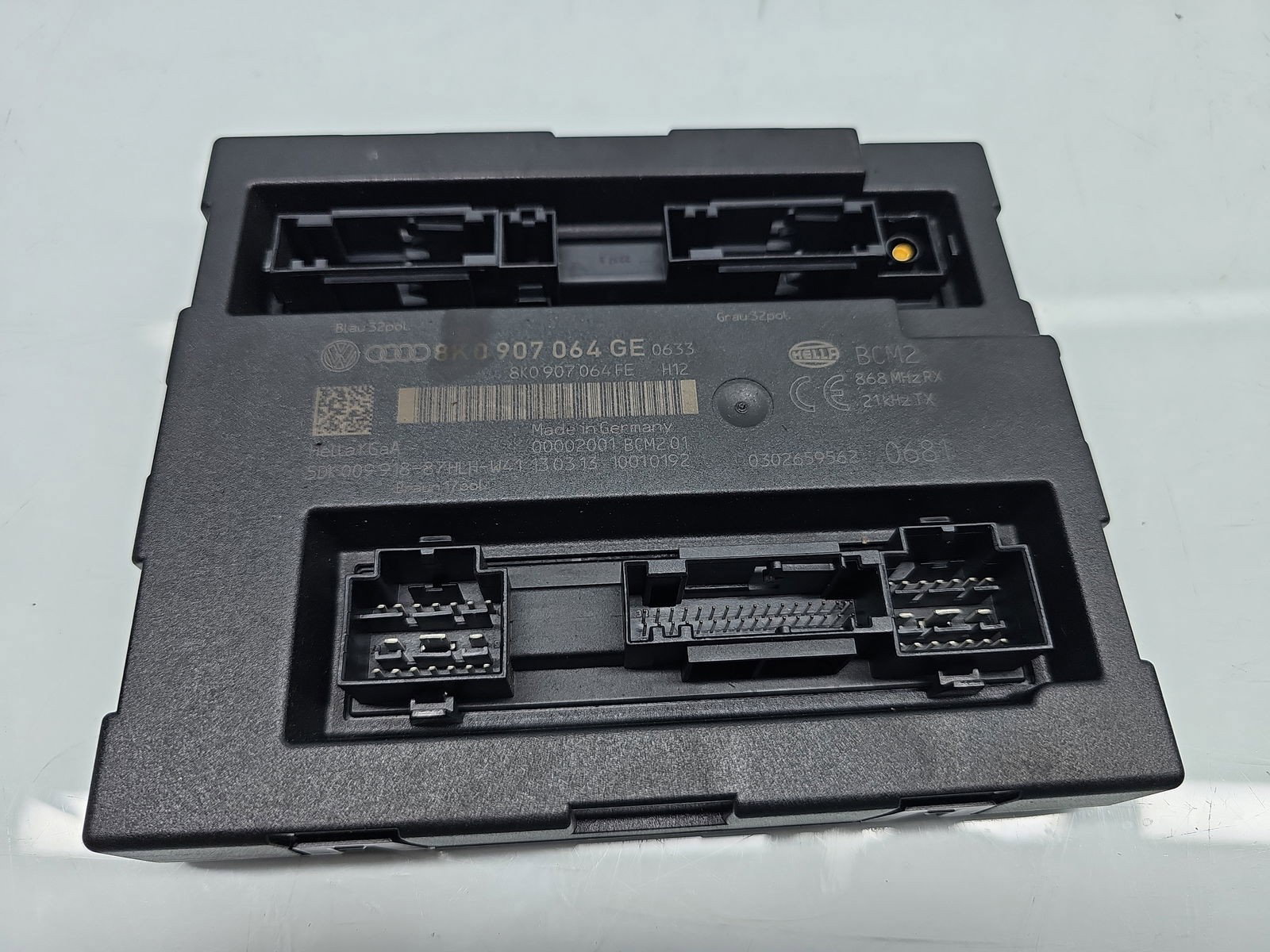 Modul confort AUDI A4 (8K2, B8) [Fabr 2008-2015] 8K0907064GE - imagine 1