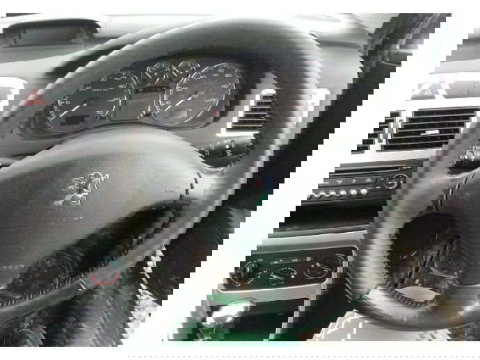 Volan 3 spite Peugeot 307 1.6 benz OEM 2000-2008