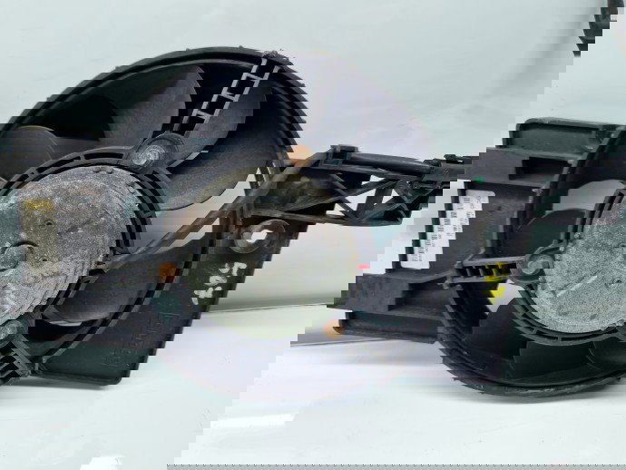 Electroventilator Ford Focus 3 Hatchback [Fabr 2011-2015] BV61-8C607-SB 1.0 Benz M1DA 92KW / 125CP