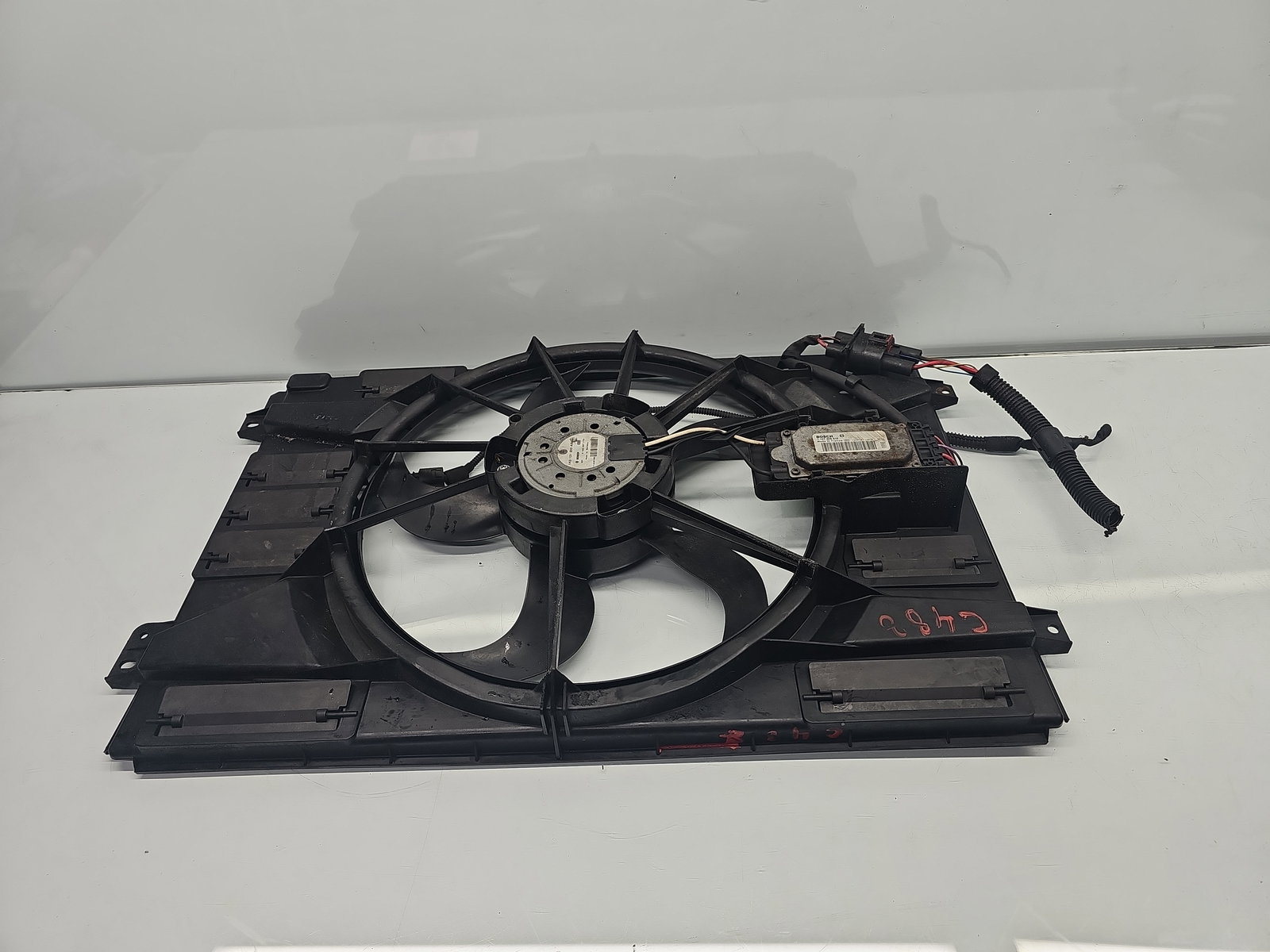 Electroventilator Volkswagen Golf 6 (5K1) [Fabr 2009-2013] 1K0121205AF 1.6 TDI CAYC 77KW / 105CP - imagine 2