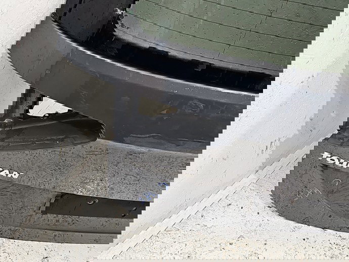 Haion Volkswagen Touran (5T1) R-line [Fabr 2015-prezent] LC7Q