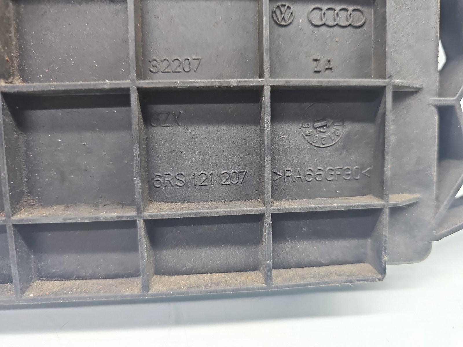 Electroventilator Volkswagen Polo (6R) [Fabr 2009-2016] 6RS121207 1.2 Benz CGPB 44KW / 60CP - imagine 4