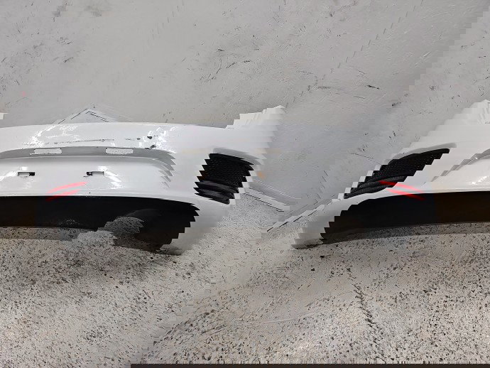 Bara spate KIA Ceed (JD) [Fabr 2012-2018] Tricoat White Pearl