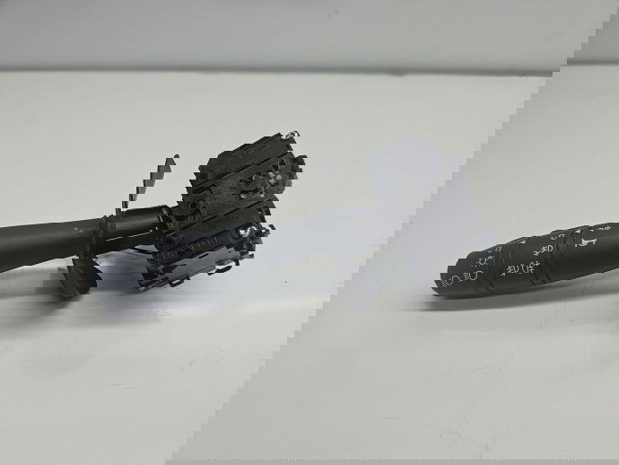  Maneta semnalizare  Dacia Sandero [Fabr 2008-2012] 8200792587