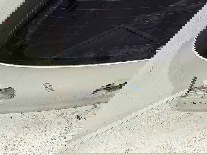 Haion Volkswagen Golf 6 (5K1) [Fabr 2009-2013] LA7W