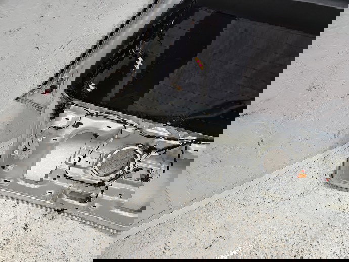 Haion Volkswagen Golf 6 (5K1) [Fabr 2009-2013] LA7W