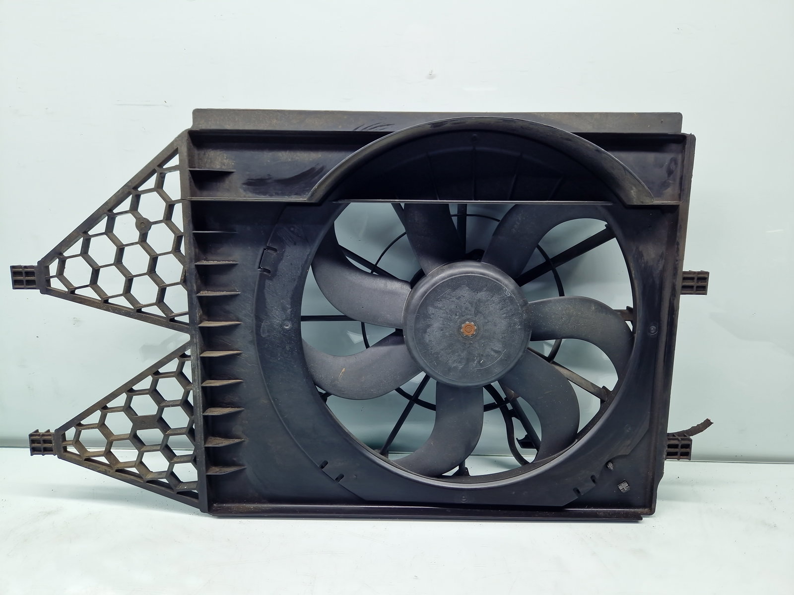 Electroventilator Volkswagen Polo (6R) [Fabr 2009-2016] 6R0121207 1.2 Benz CGPA 51KW / 70CP - imagine 1