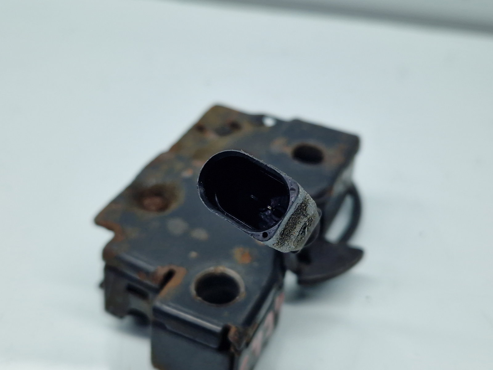 Broasca capota Volkswagen Polo (6R) [Fabr 2009-2016] 6R2823509F - imagine 4