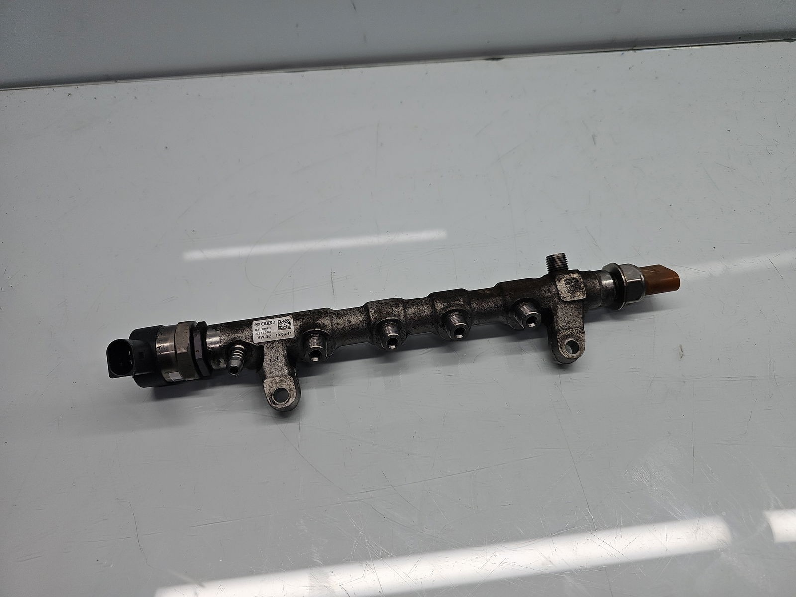 Rampa injectoare AUDI A5 (8T3) [Fabr 2007-2015] 03L089N 2.0 TDI CFFB 103KW / 140CP - imagine 1