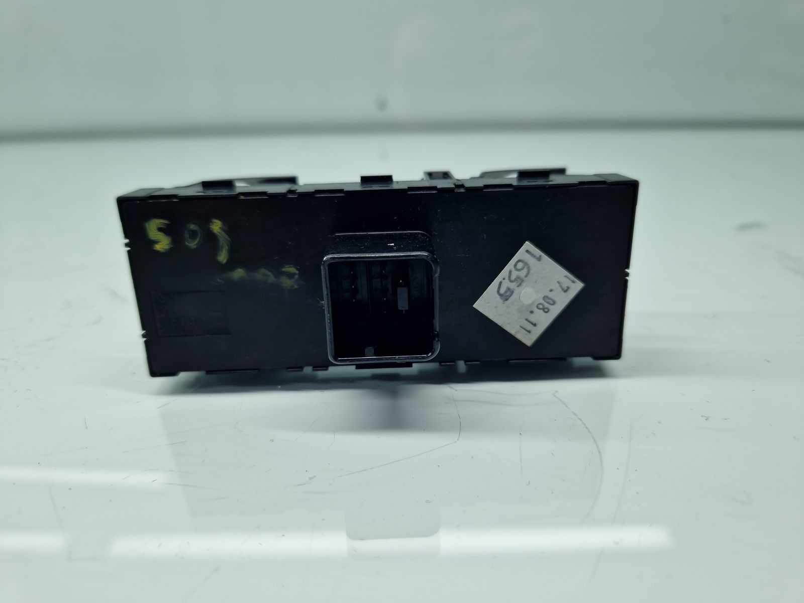 Butoane comanda geamuri sofer Seat Ibiza 5 (6J5) [Fabr 2008-2017] 1K4959857B - imagine 4