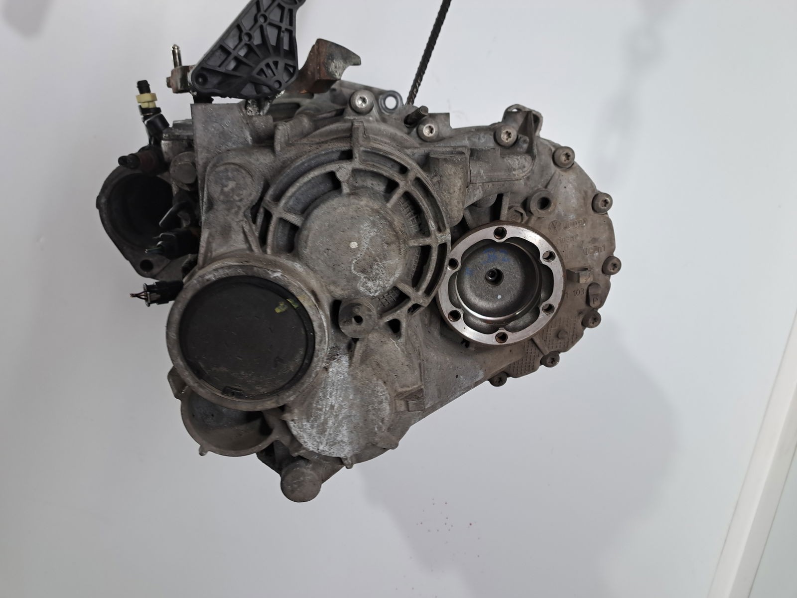 Cutie viteze manuala 6 trepte Volkswagen Golf 6 (5K1) [Fabr 2009-2013] 2.0 TDI CFFB LNZ 103KW / 140CP - imagine 5