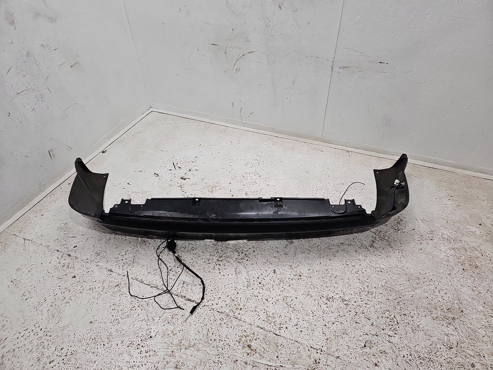 Ornament bara spate PEUGEOT 4007 [Fabr 2007-2012] OEM - imagine 1