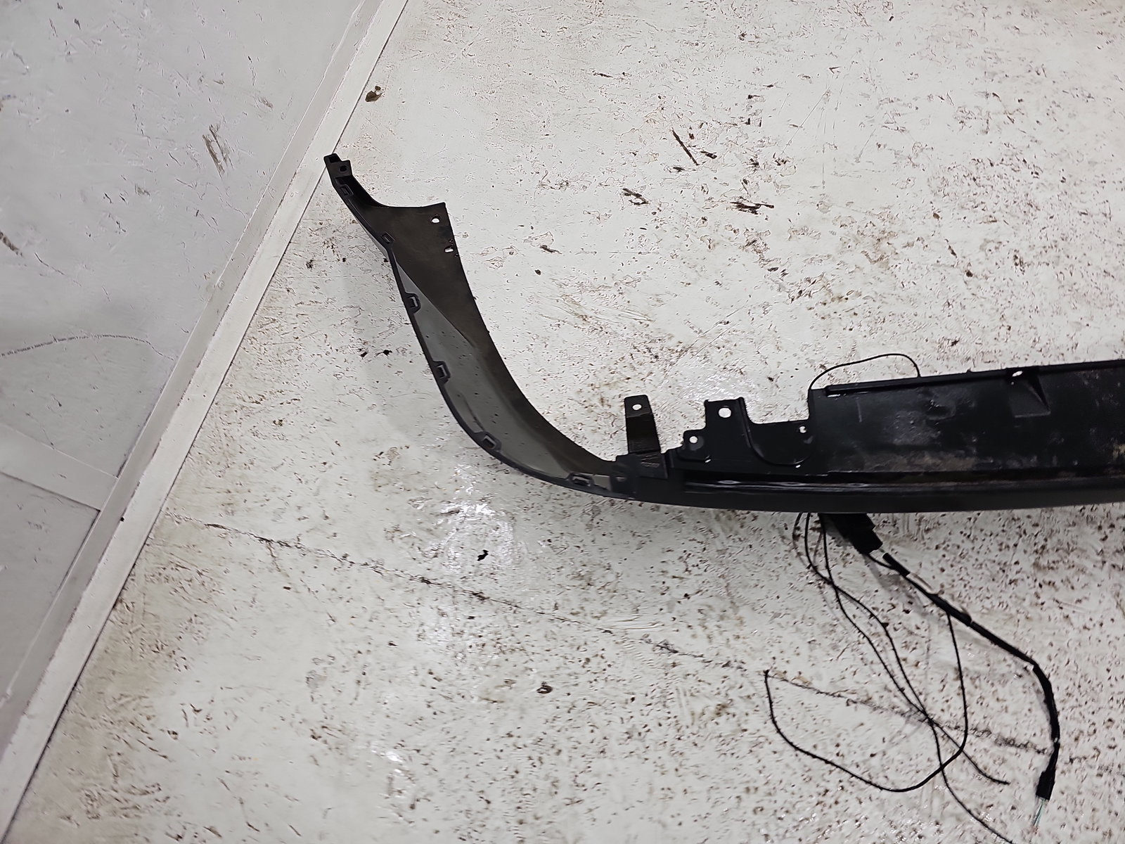 Ornament bara spate PEUGEOT 4007 [Fabr 2007-2012] OEM - imagine 3