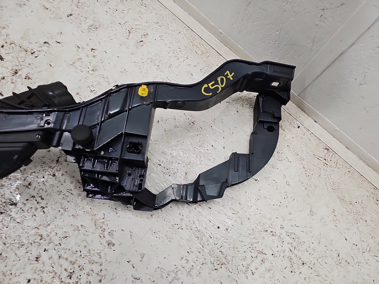 Trager Ford Focus 3 Hatchback [Fabr 2011-2015] BM51-8B041-B - imagine 2