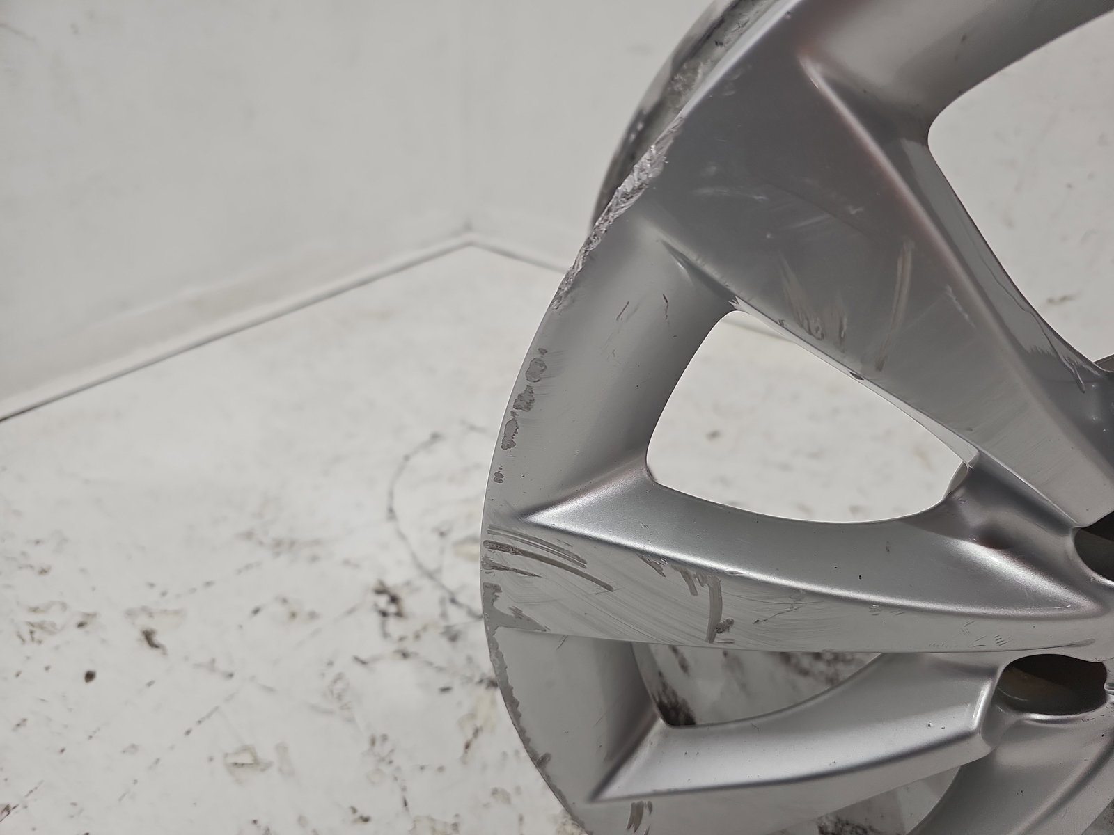 Janta aliaj AUDI A6 (4G2, C7) [Fabr 2012-2017] 4G0601025BH - imagine 4