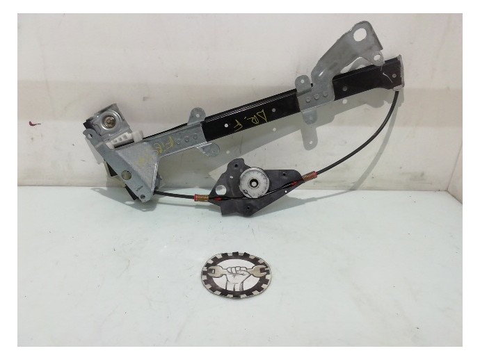 Macara geam dreapta fata Ford Fiesta 1.4 TDCI OEM 1995-2002