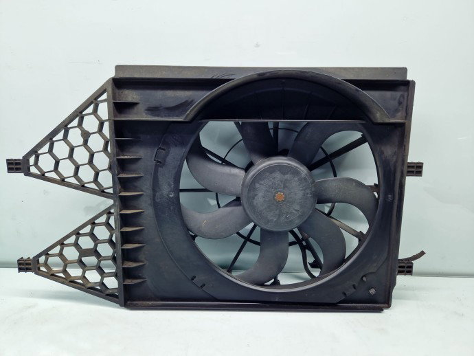 Electroventilator  Seat Ibiza 5 (6J5) [Fabr 2008-2017] 6R0121207 1.2 Benz CGPA 51KW / 70CP