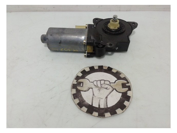 Motoras macara geam dreapta fata Ford Fiesta 1 1.4 TDCI OEM 1995-2002
