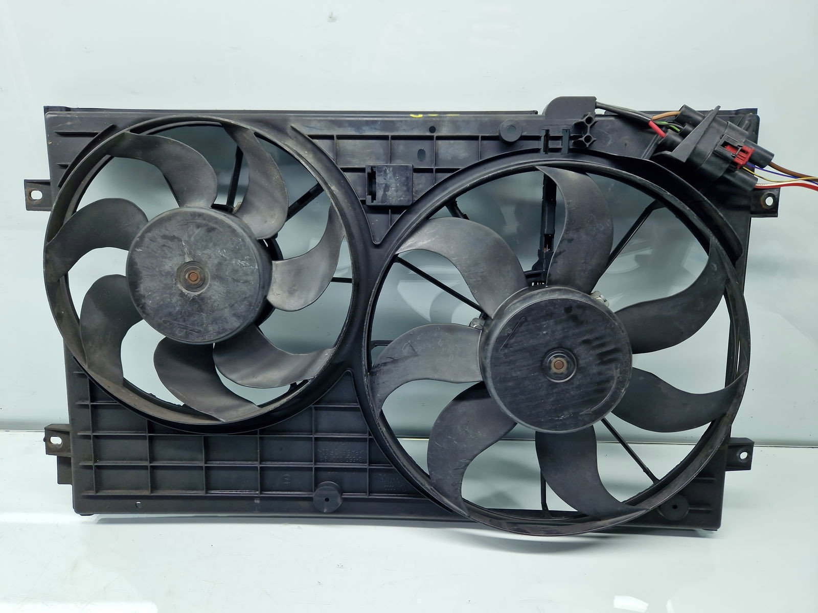 Electroventilator Volkswagen Tiguan (5N) [Fabr 2007-2016] 1K0121207B 1.4 TSI CAXA 90KW / 122CP - imagine 1