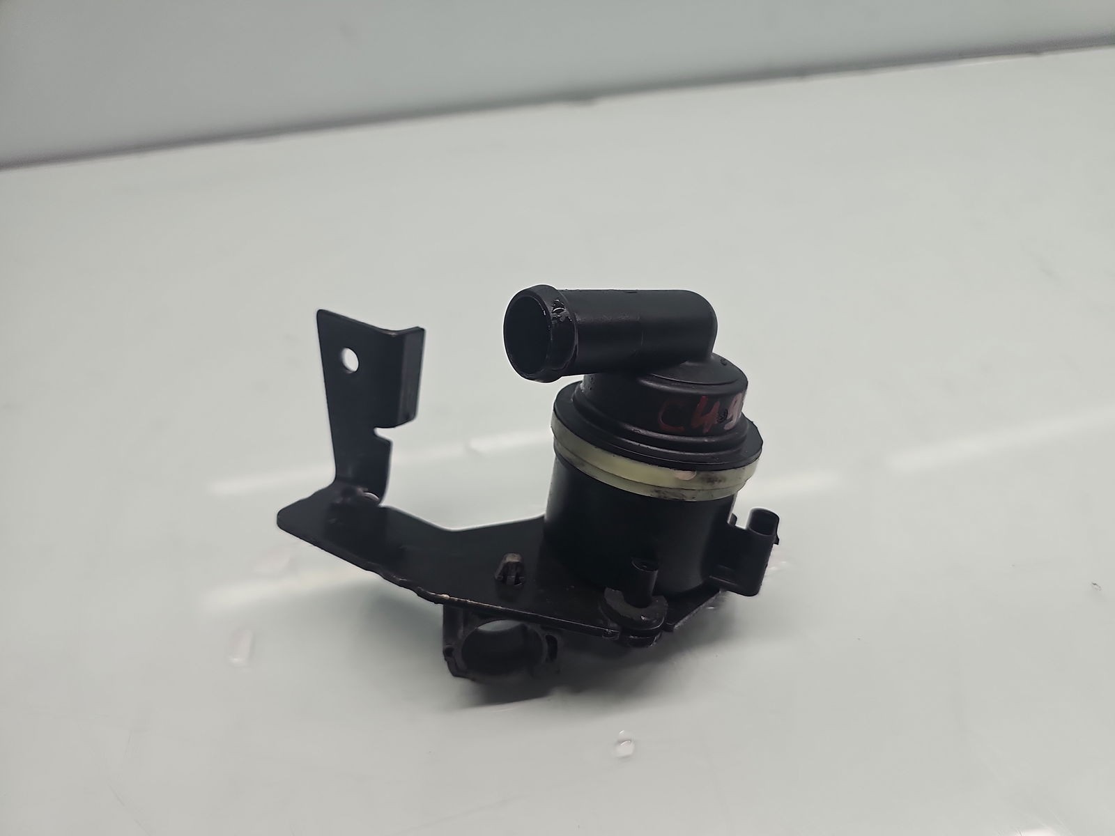 Pompa recirculare apa AUDI A5 (8T3) [Fabr 2007-2015] 03L965561A 2.0 TDI CAGA 105KW / 143CP - imagine 3