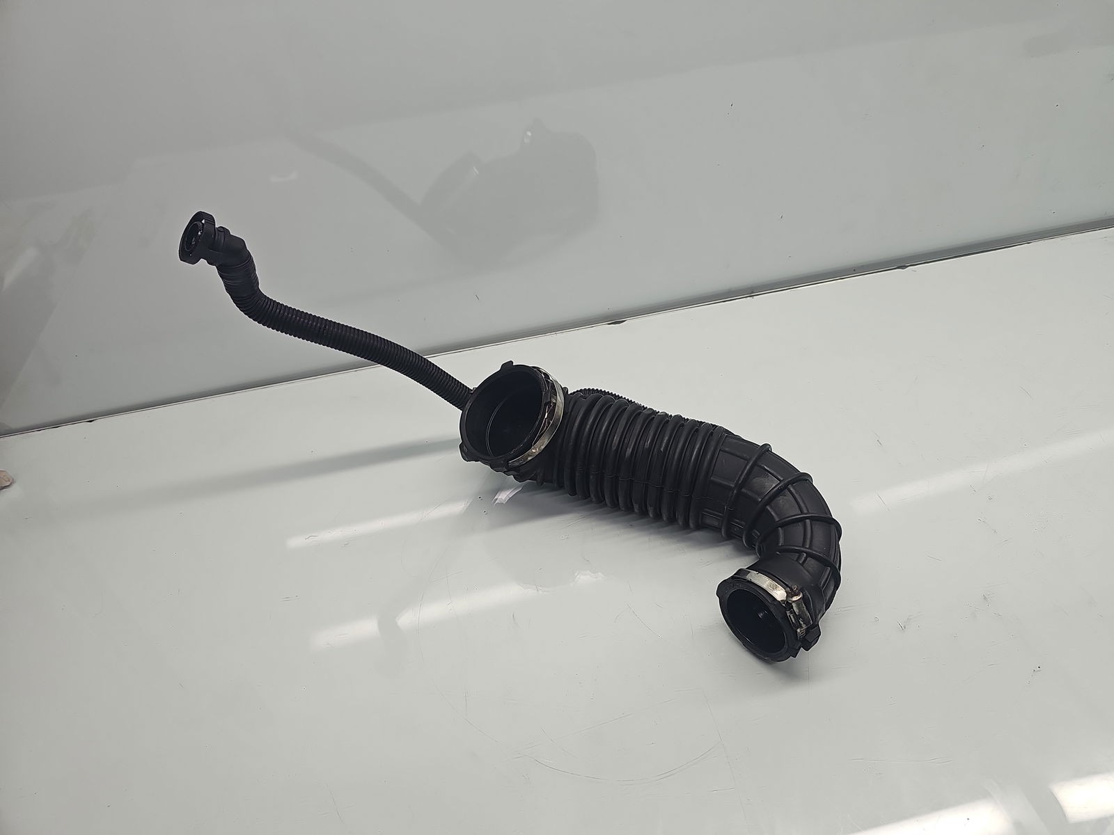 Tub admisie aer AUDI Q5 (8RB) [ Fabr 2008-2016] 03G129629 2.0 TDI CAGA 105KW / 143CP - imagine 4