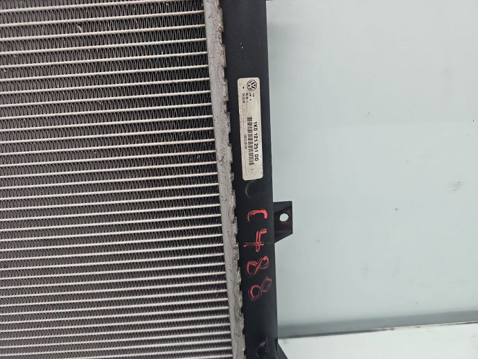 Radiator apa  Volkswagen Passat B7 (362) [Fabr 2010-2014] 1K0121251DD 1.6 TDI CAYC 77KW / 105CP