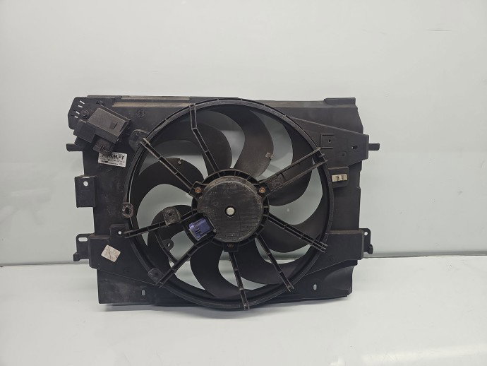 Electroventilator  Dacia Logan 2 [Fabr 2012-2020] 214818009R 1.2 Benz D4F740 55KW / 75CP