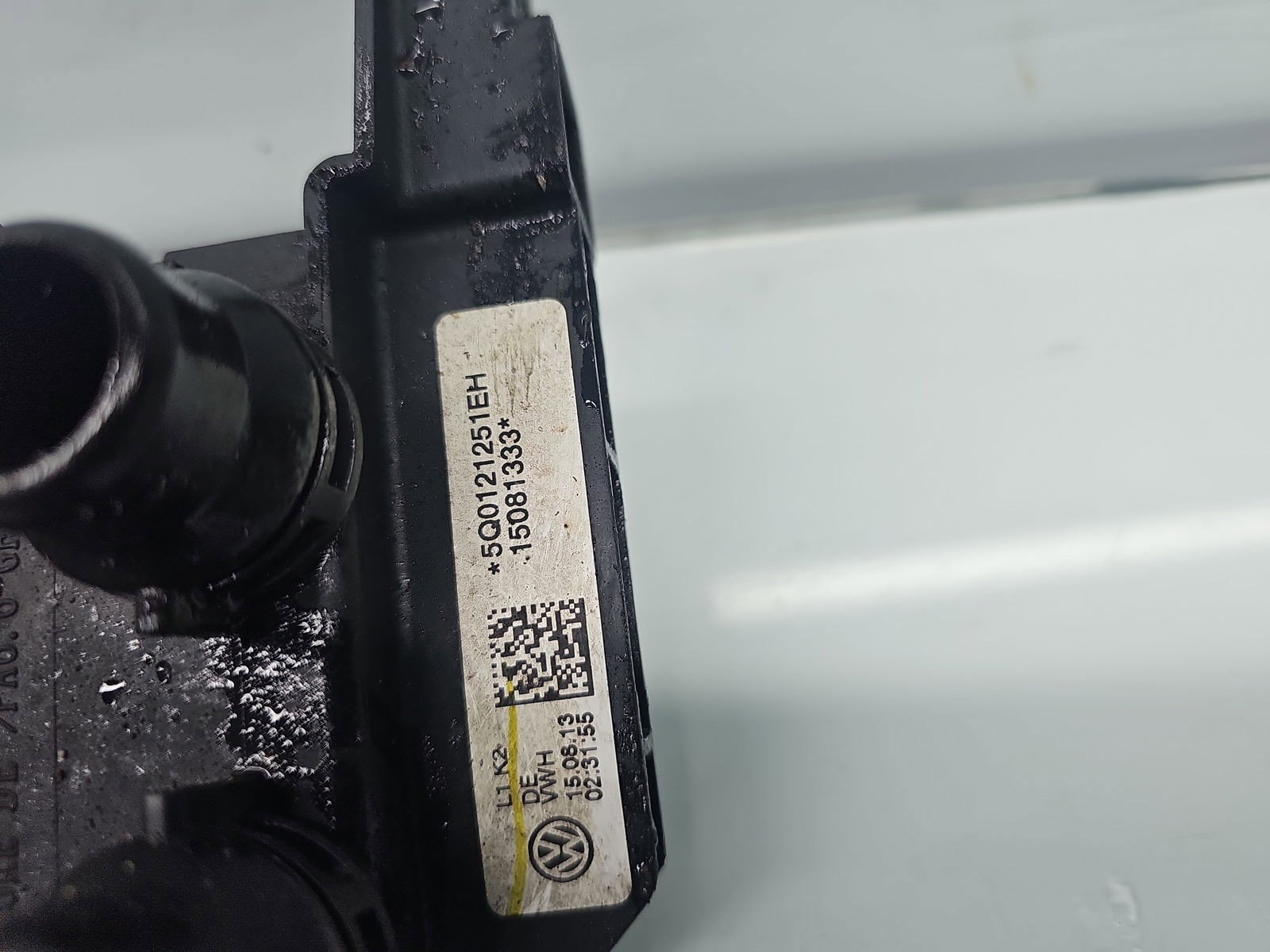 Radiator auxiliar racire apa Skoda Octavia 3 (5E3) [Fabr 2012-2020] 5Q0121251EH 1.6 TDI CLHA 77KW / 105CP - imagine 2