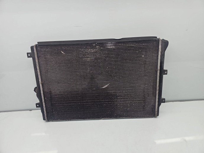 Radiator apa  Volkswagen Passat B7 (362) [Fabr 2010-2014] 1K0121251DD 1.6 TDI CAYC 77KW / 105CP
