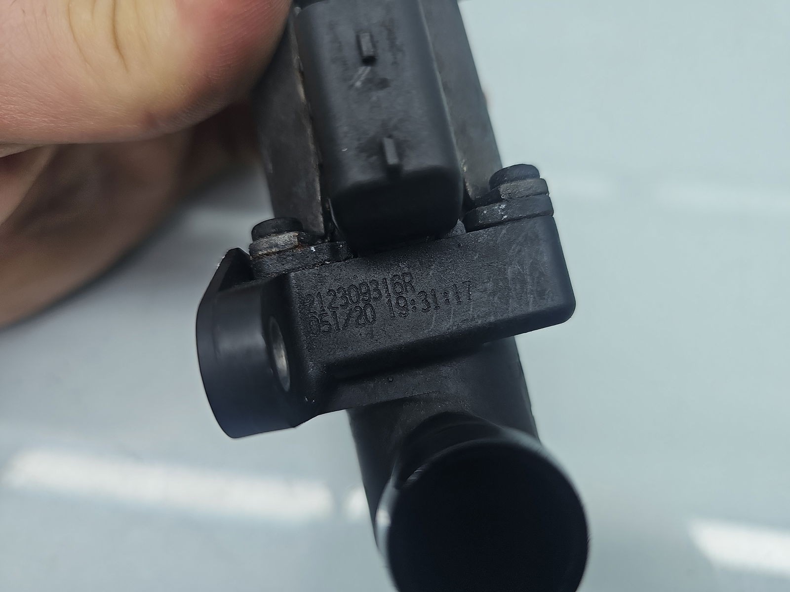 Pompa recirculare apa Dacia Logan II MCV BK (K52) [Fabr 2013-2022] Facelift 212309316R 1.5 dCi K9KU87 70KW / 95CP - imagine 2