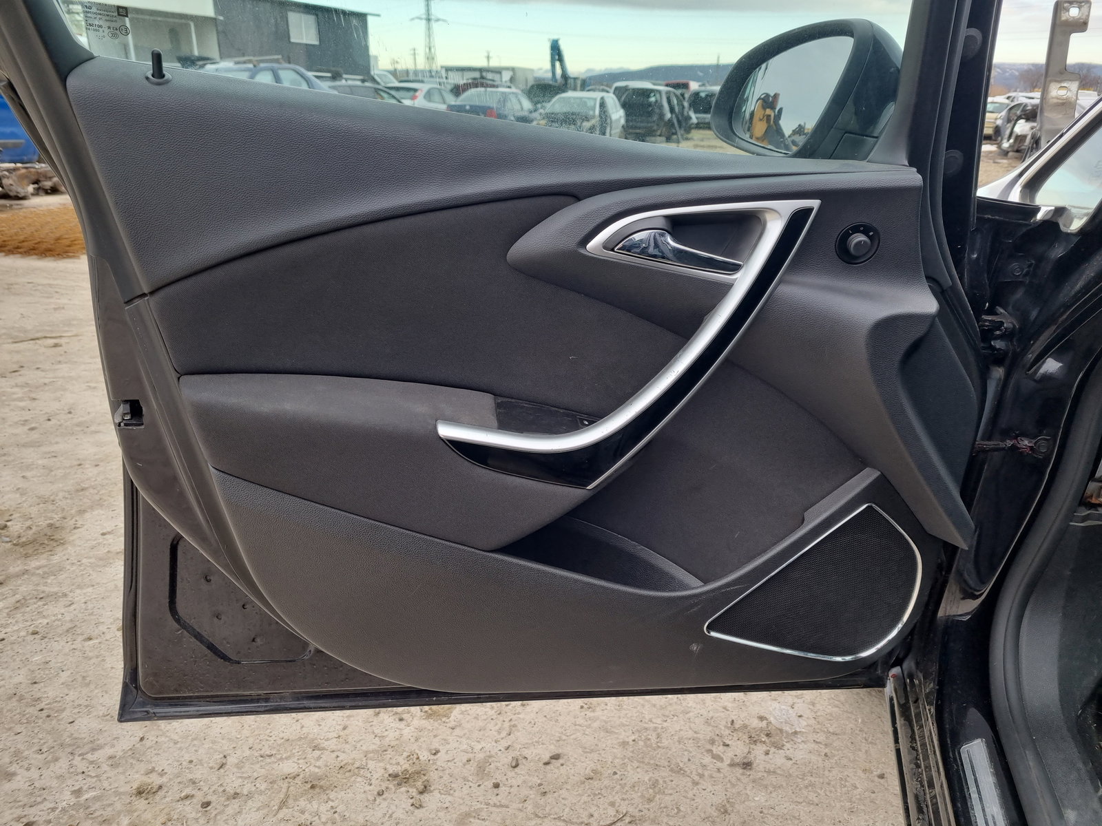 Tapiterie usa stanga fata Opel Astra J [Fabr 2009-2015] OEM - imagine 1