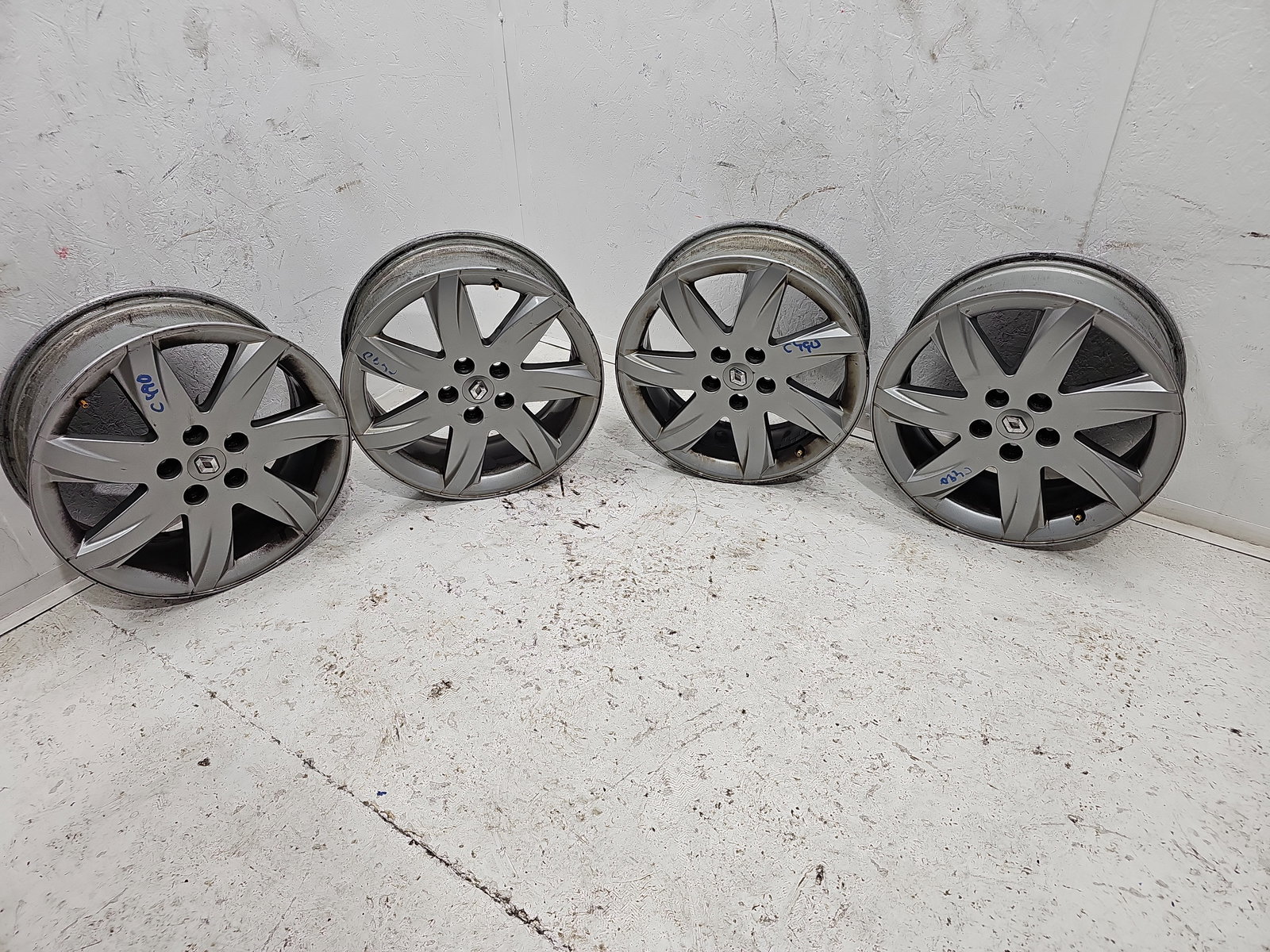 Set jante aliaj Renault Espace 4 [Fabr 2002-2014] 8200065686 - imagine 1