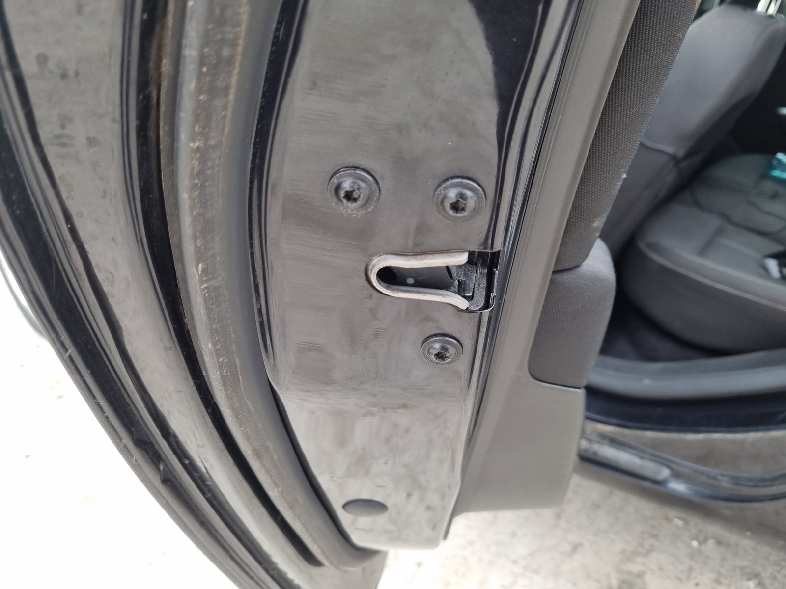 Broasca usa stanga spate Opel Astra J [Fabr 2009-2015] OEM - imagine 2