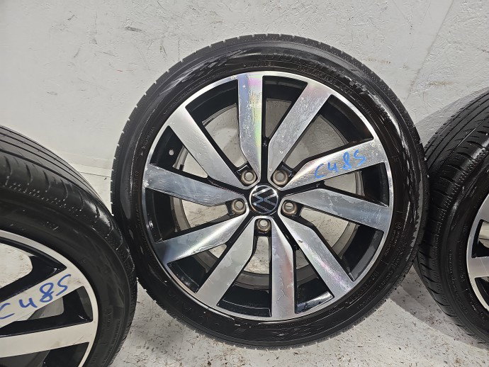 Set jante cu anvelope Volkswagen Touran (5T1) R-line [Fabr 2015-prezent] 5TA601025F