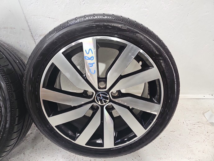 Set jante cu anvelope Volkswagen Touran (5T1) R-line [Fabr 2015-prezent] 5TA601025F
